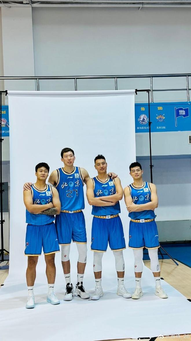 关于赛前北京首钢调整名单以备CBA常规赛，再遭质疑环节打磨，目标明确，赛季目标并未改变的信息